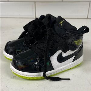 Air Jordan 1 Mid TD 'Black Cyber' BQ6933 003 Size 7C